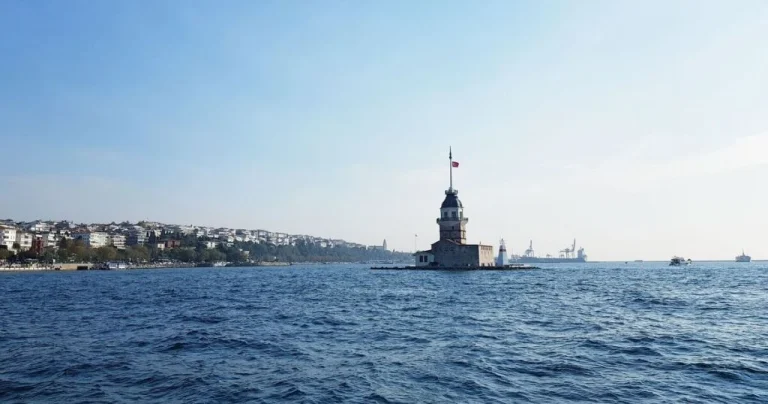 Це найменше море у світі: чому його вважають одним із найцікавіших для вчених